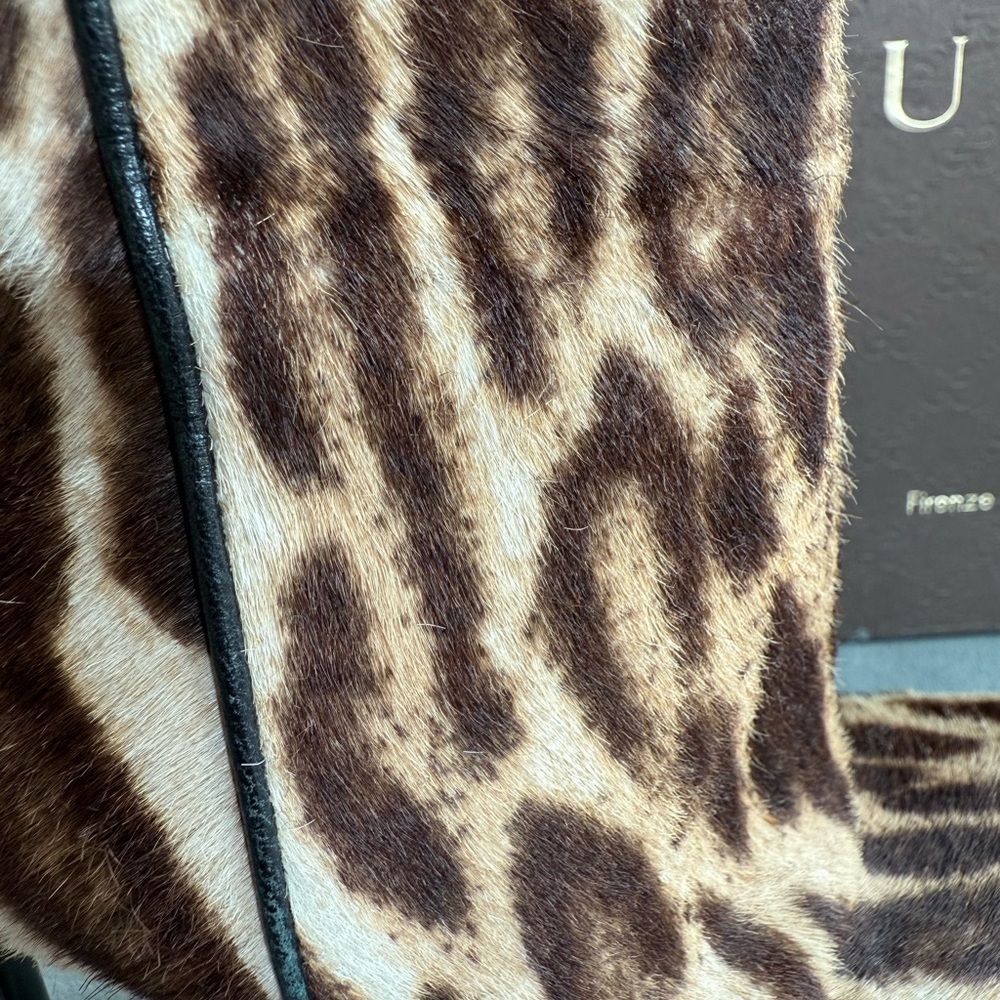 Gucci Leopard Print Ponyhair Heeled Ankle Boots, EU 37.5 - Picture 13 of 14
